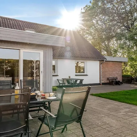 Missa - 2km To The Fjord By Interhome *